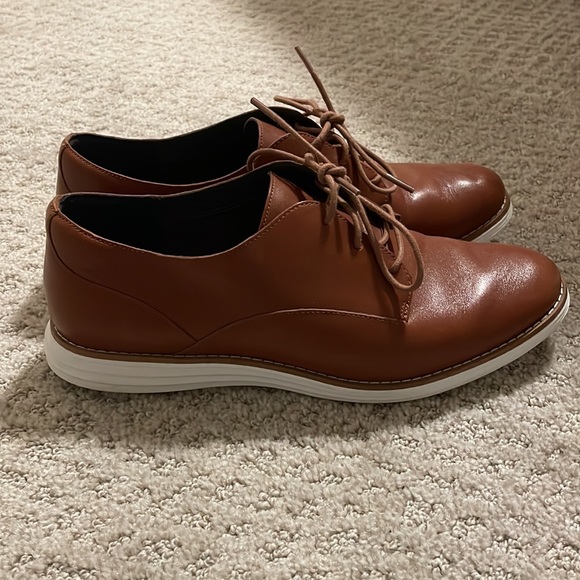 Cole Haan dress shoes - Picture 2 of 8